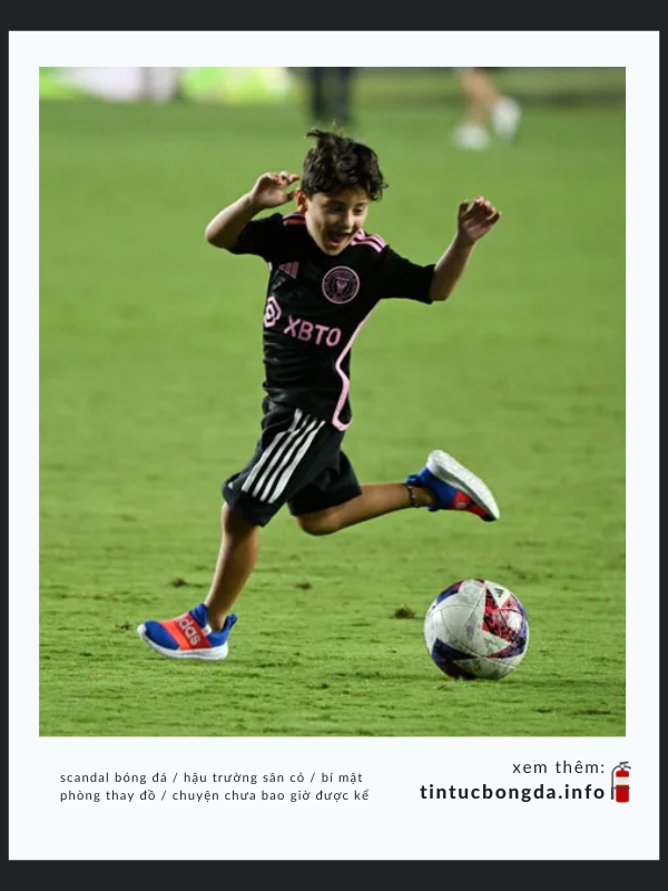 Con trai của Messi vui đùa trên sân Miami